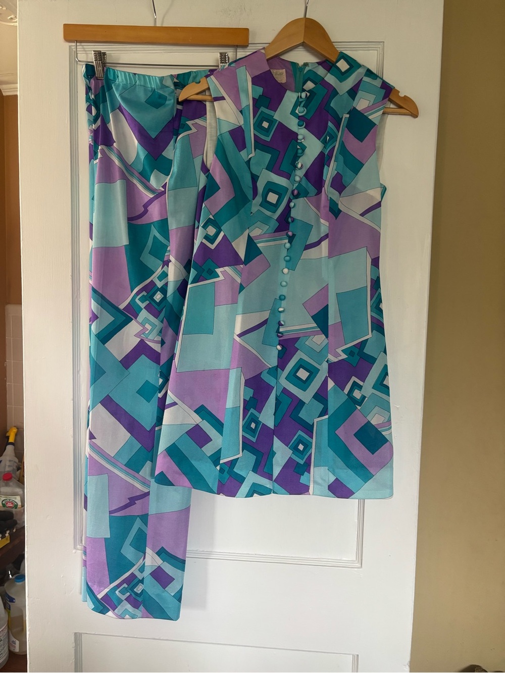 Sleeveless Geometric Print Pantsuit in Teal & Lilac